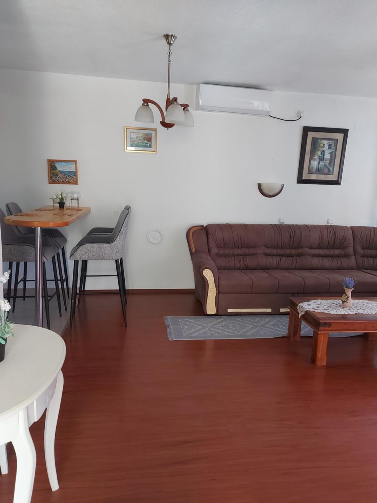 Villa Lyudmila Utjeha Esterno foto